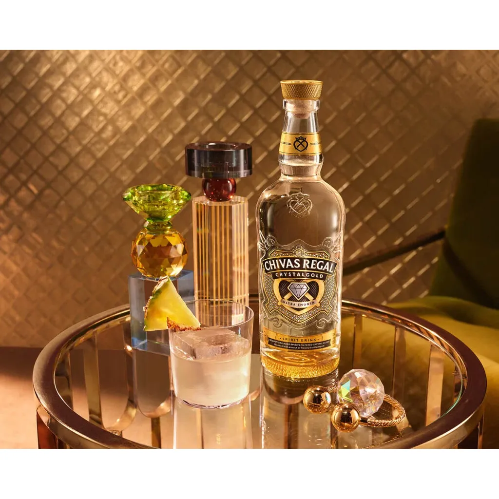 Chivas Regal Crystal Gold 0,7L - obrazek 2