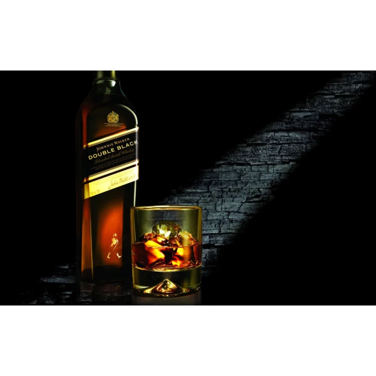 Johnnie Walker Double Black Label 0,7L - obrazek 2